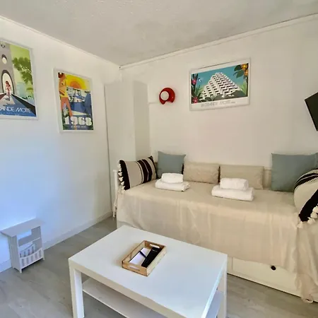 Semesterbostad Le Petit Ponant Cozy With Lagoon View & Swimming Pool! La Grande Motte